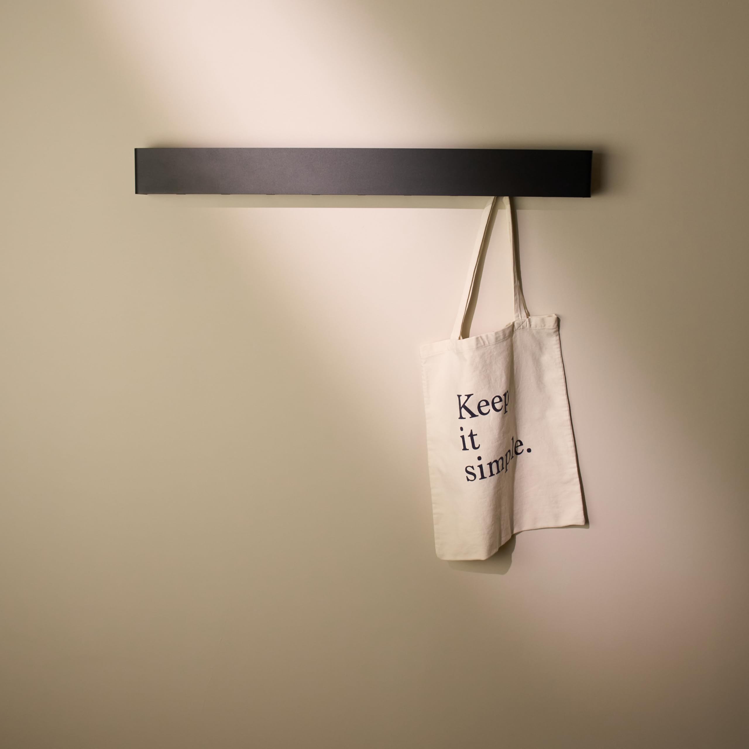 Designfactory Hamburg Coat Hooks Wall Mounted | Metal Clothes Rail | Coat Rack | Coat Hook for Wall | Modern Coat Hanger with Hidden Hooks | 80 cm | Matt White